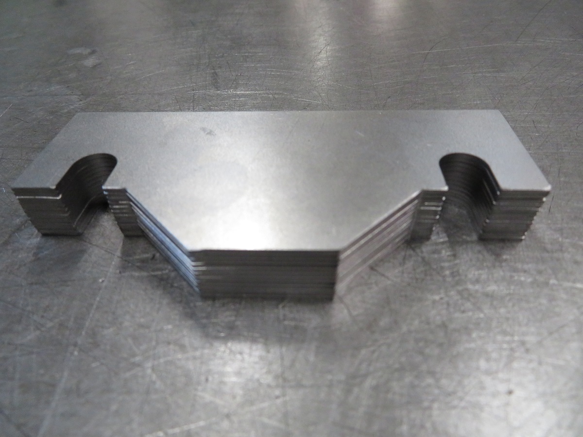 金属CO2レーザー加工製品鉄製ライナー